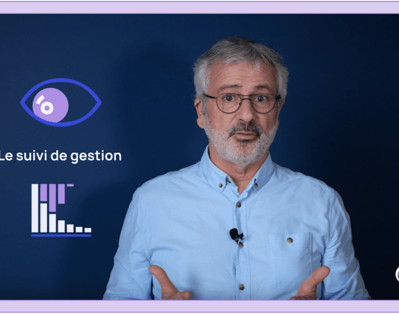 Photo d'une personne présentant le MOOC MEG